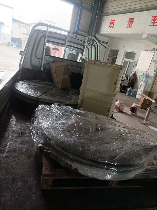 超聲波檢驗(yàn)篩、旋振篩配件發(fā)貨