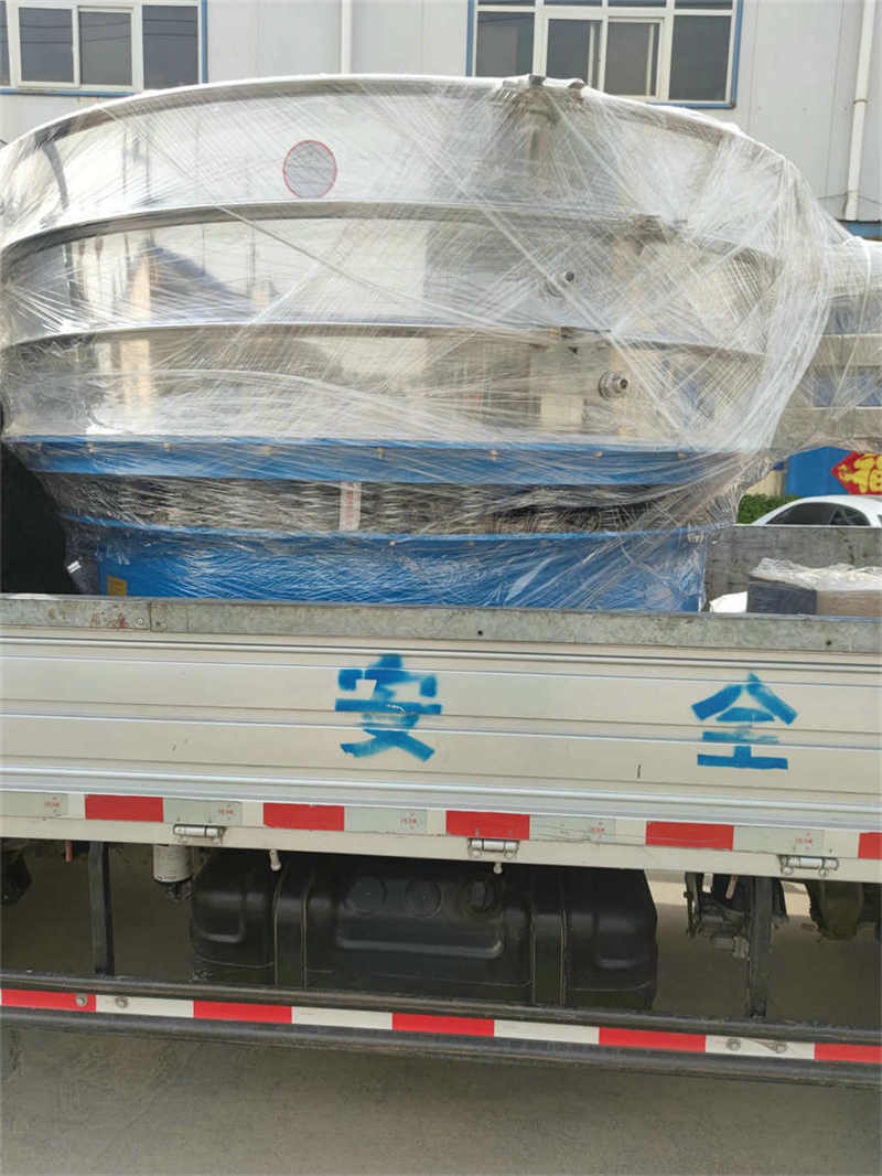 浙江1200-2S兩層不銹鋼超聲波客戶(hù)裝車(chē)發(fā)貨現(xiàn)場(chǎng)